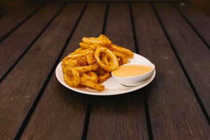 Dipped in tempura batter, then deep fried to a crispy golden brown. served with a spicy mayo dipping sauce