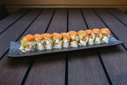 Inside: fresh salmon, cream cheese, and avocado
Outside: fresh salmon